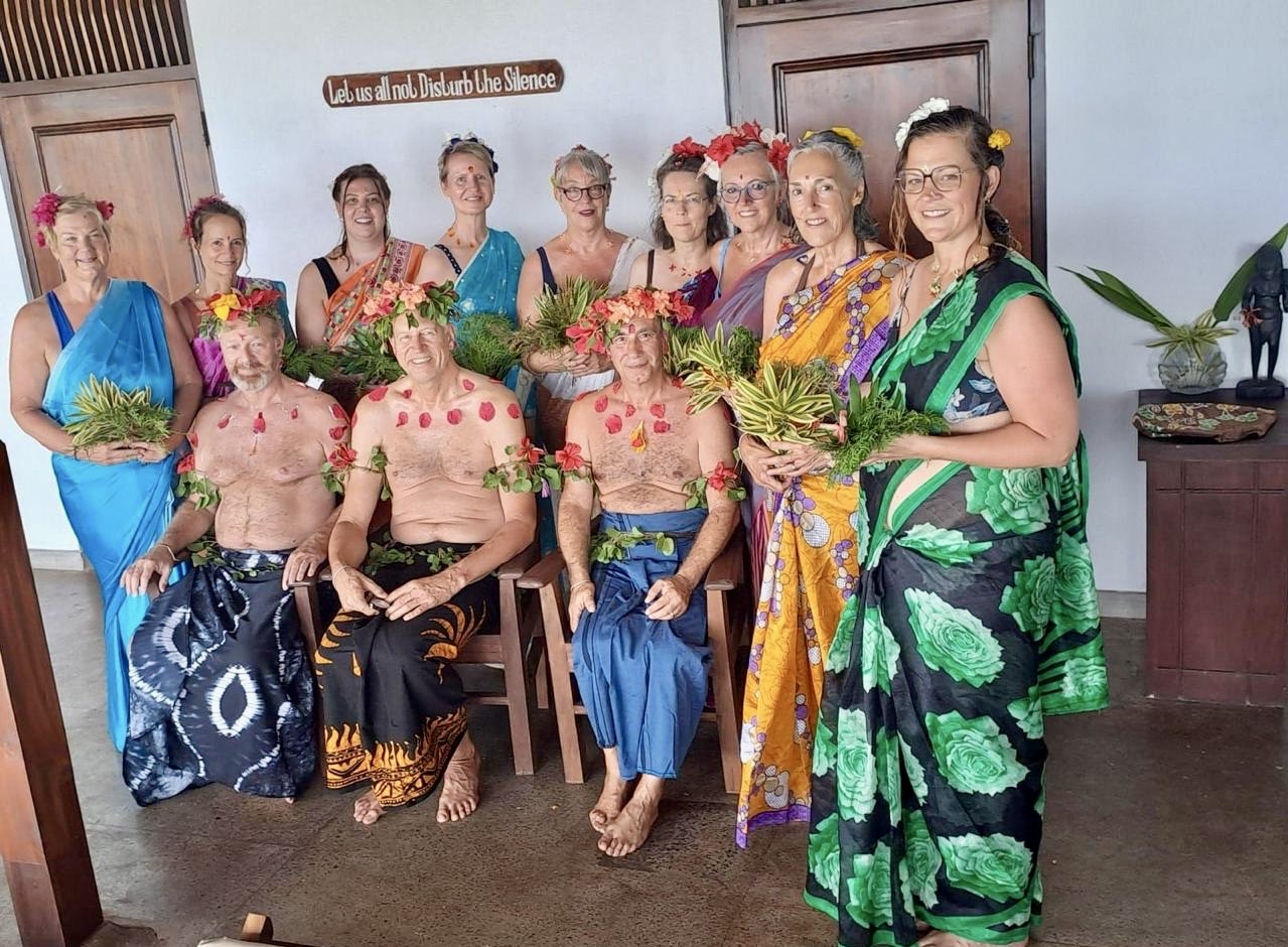 Glückliche Yogagruppe